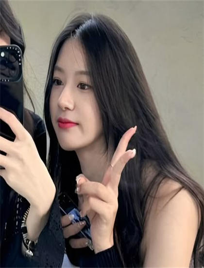 《善良的小姨子2019》历史背景关联：时代特征与历史意义分析